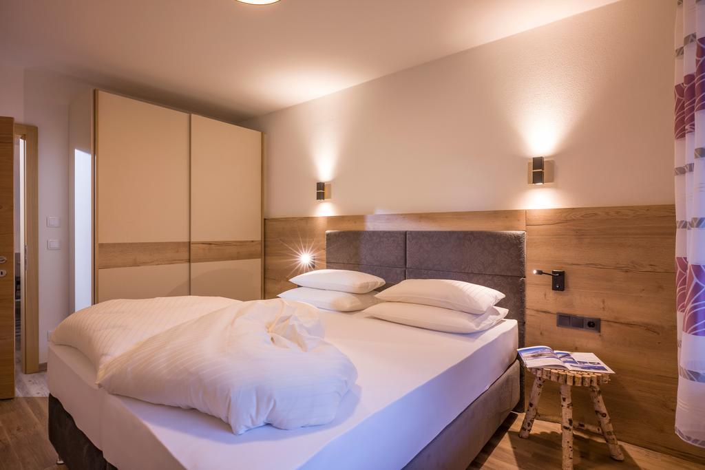 Aparthotel Alptirol Kaltenbach Exterior photo